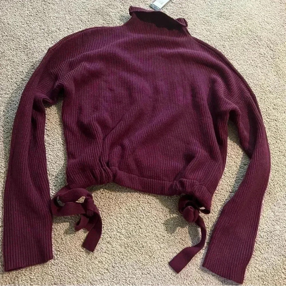 BCBG MaxAzria Tie Hem Mock Neck Womens Purple Sweater Size Medium NEW - Picture 4 of 9